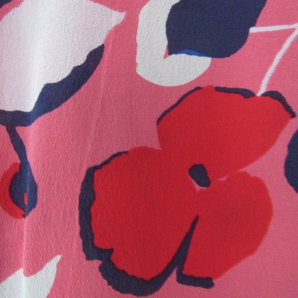 Talbots Pink Red Floral Silk Blouse Large Long Sleeves Roll Tab Careerwear - Picture 11 of 11